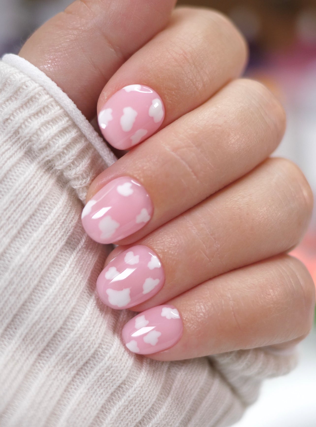 Load image into Gallery viewer, Strawberry Milk Handmade luxury Press On Nails
